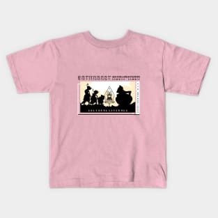 PUPPET CULTURAL LITERACY Kids T-Shirt